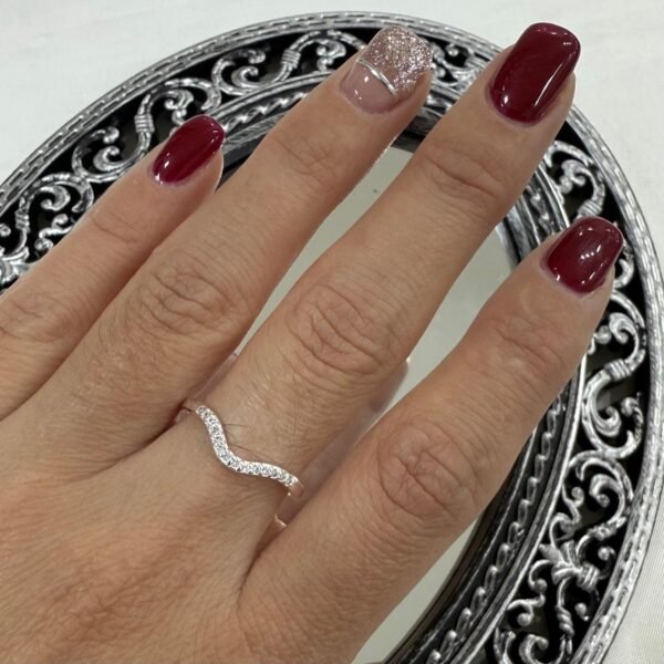 a Anillo Ava liso 24