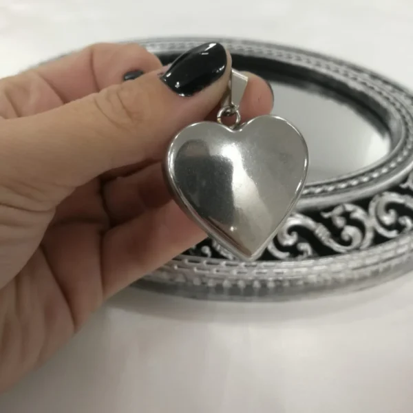 a dije corazon inflado