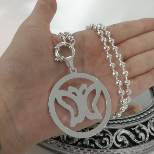 conjunto gargantilla bolitas con marinero y dije medalla mariposa