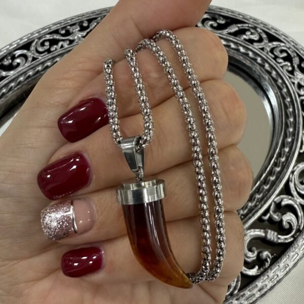 D conjunto colmillo a.q