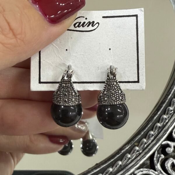 a aros lady di negros
