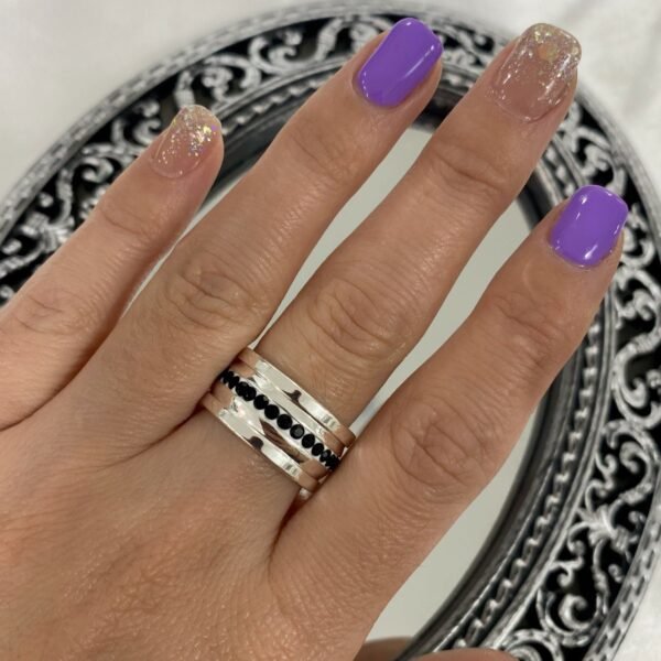 a anillo adad 1