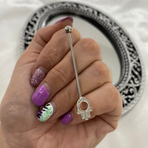piercing barra mano fatima