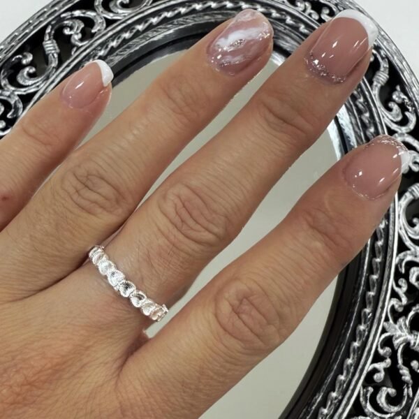 a Anillo Ava liso 23