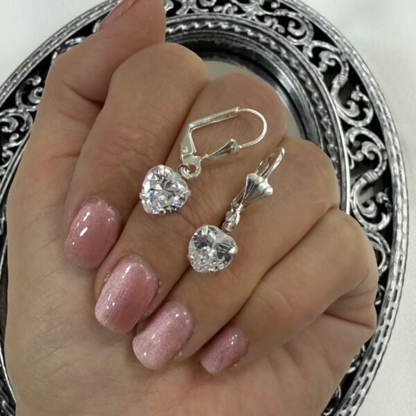 a argollas brisura cubic corazon grande 2