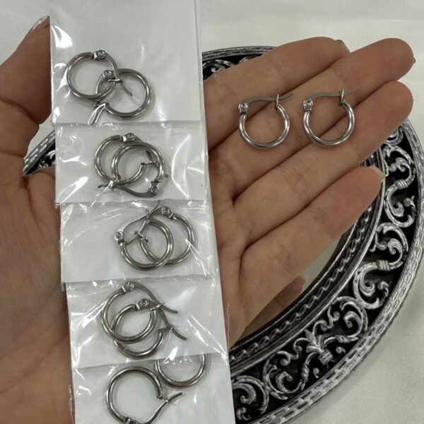 a a tira x 6 pares argollas clasicas chicas 1.4cm a.q