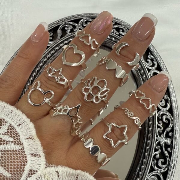 a a kit x 12 anillos surtidos talles variados modelo 12