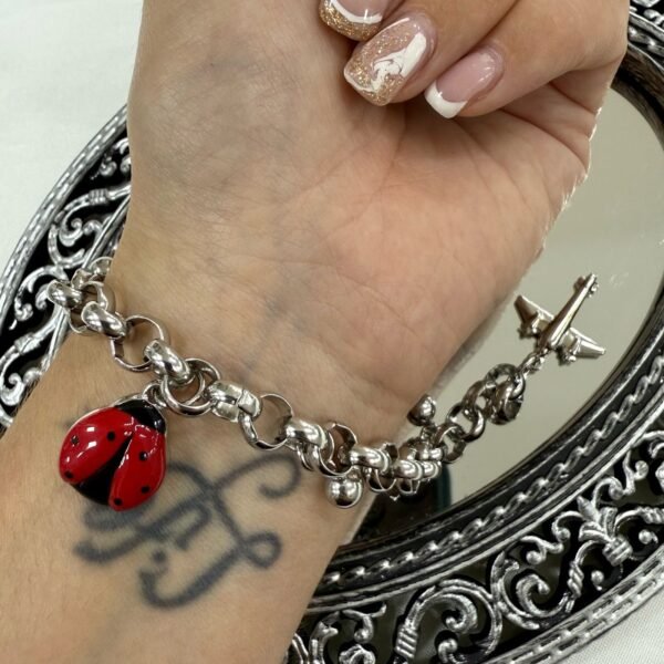 Pulsera con dijes 16 (vaquita 4 dijes)