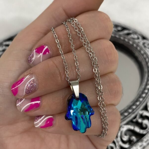 conjunto swarovsky mano fatima azulada con cadena