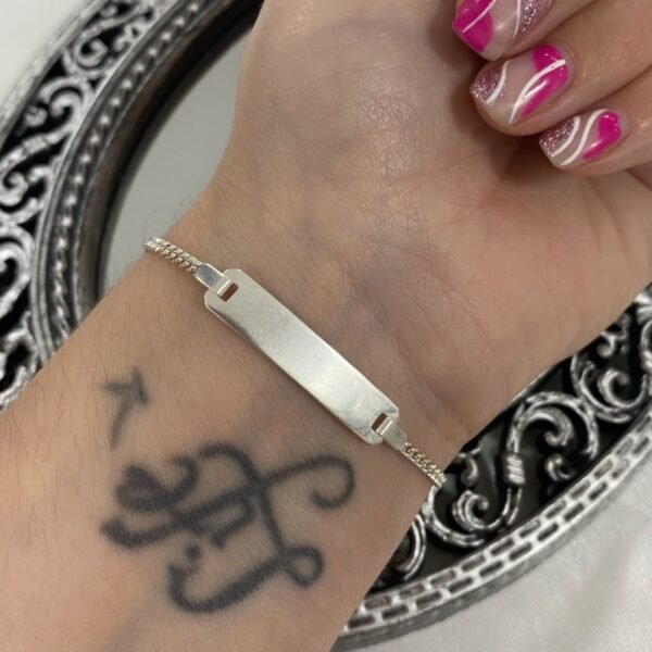 Pulsera identificacion 1