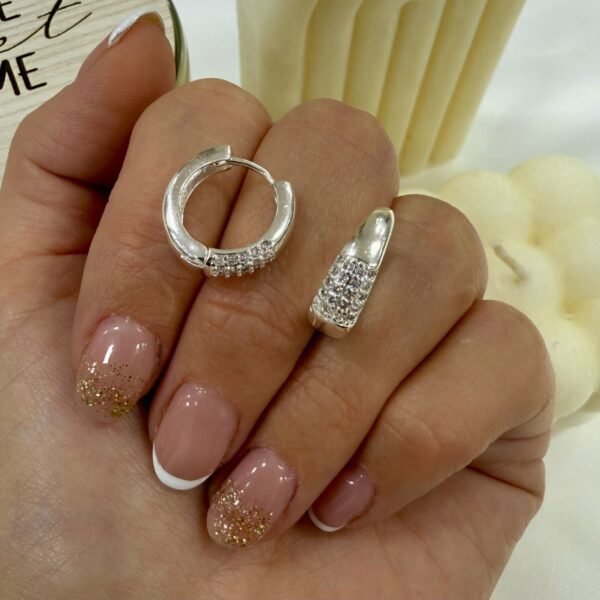 a argollas huggies microzirconia 21