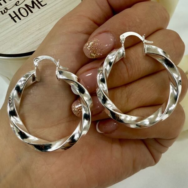 A Argollas cubanas infladas 3.5cm mod 3